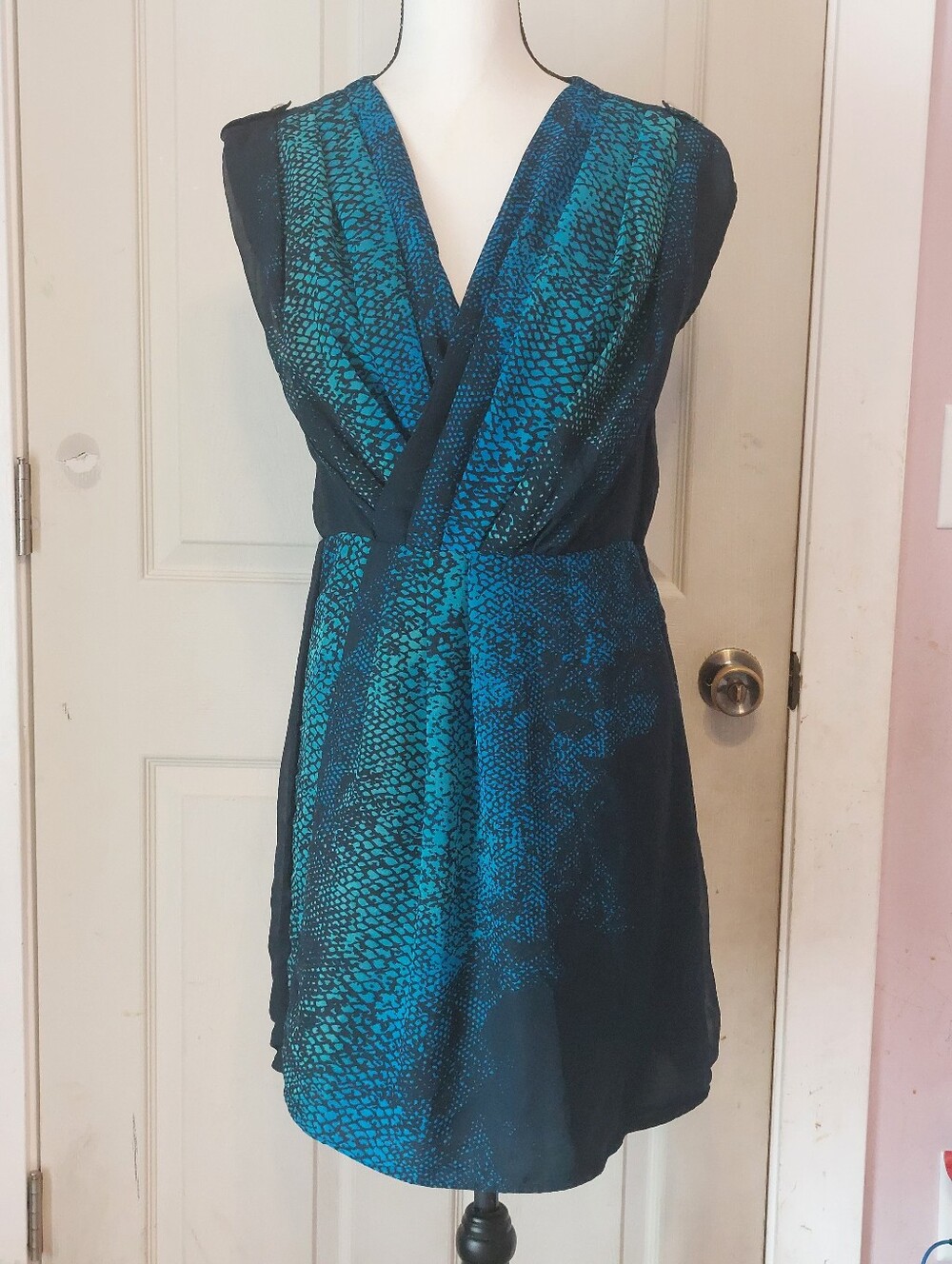 Annabelle Black Teal Snakeskin Print Surplice V-Neck Faux Wrap Dress Size S
